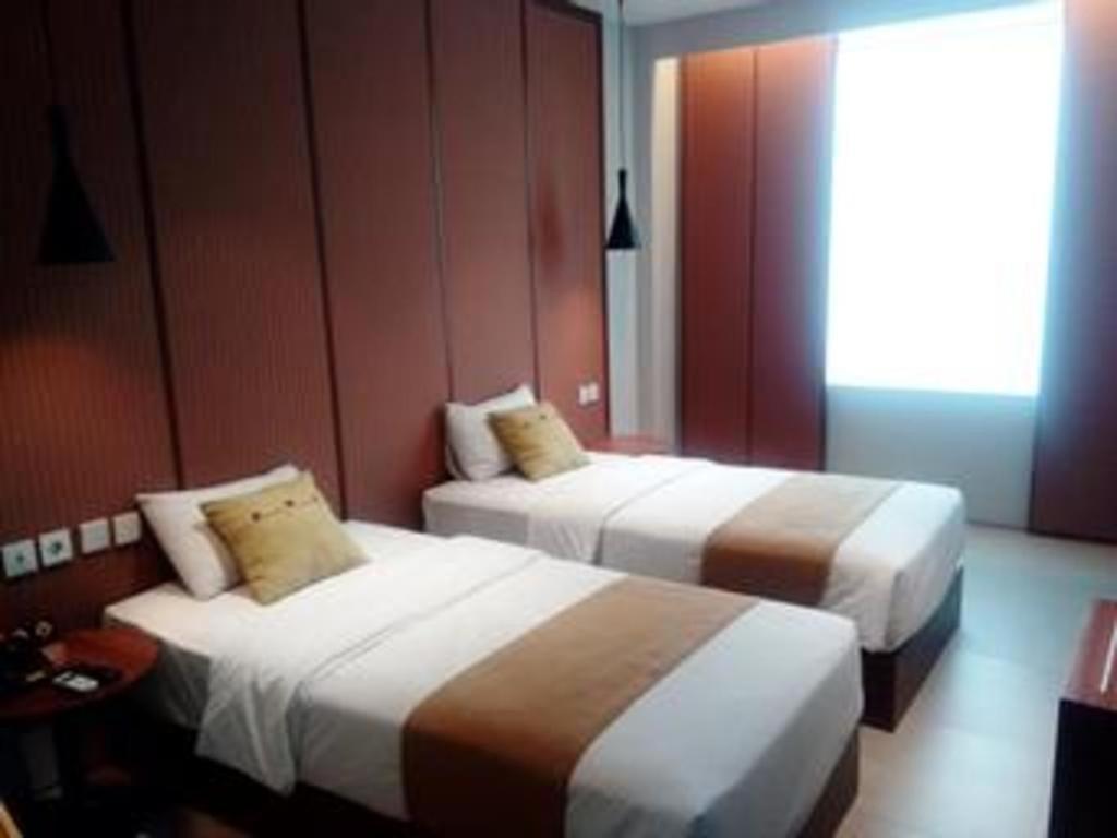 Hotel Cemerlang Bandung Kültér fotó