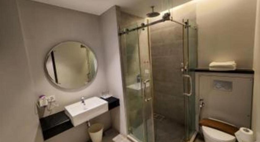 Hotel Cemerlang Bandung Kültér fotó
