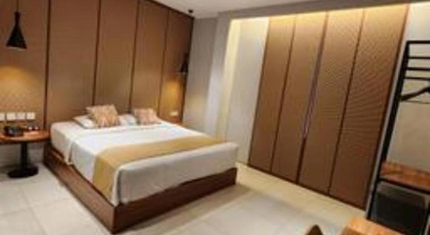 Hotel Cemerlang Bandung Kültér fotó