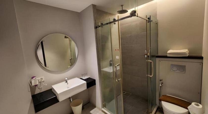 Hotel Cemerlang Bandung Kültér fotó