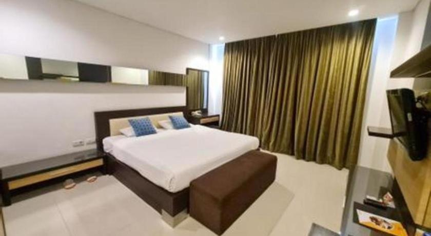 Hotel Cemerlang Bandung Kültér fotó